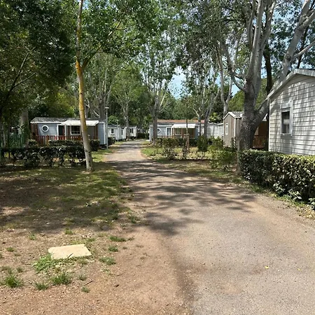 Mobil Parc Des 7 Fonts Les Cigales 4 Pers Campsite